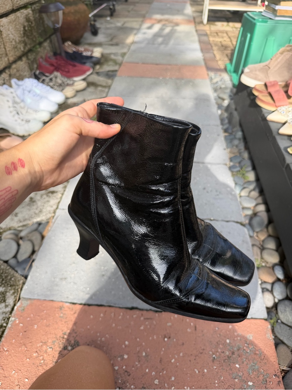 La CANADIENNE Black Patent Leather Ankle Heeled Boots